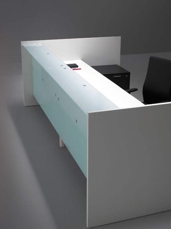 Mesa operativa F25