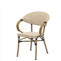 Sillón Indonesia con estructura color bambú y acabado textilene en latte