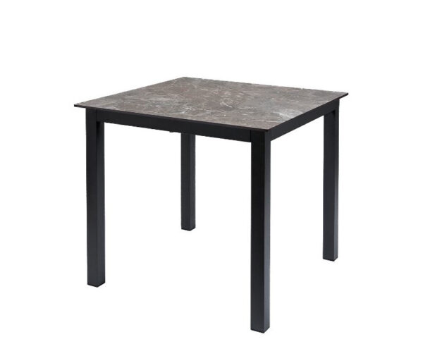 Mesa Nicte con estructura color negro y sobre compact sicilia