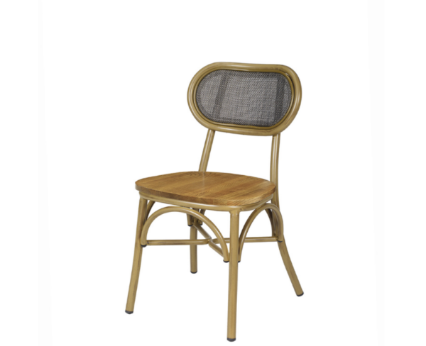 Silla Traviata estructura deco bambú, respaldo textilene negro y asiento macizo