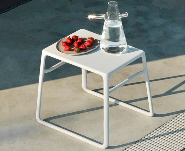 Mesa auxiliar Pop en ambiente