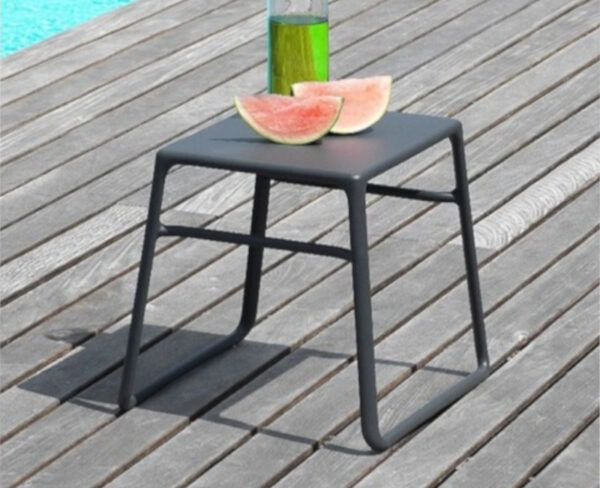 Mesa auxiliar Pop en ambiente