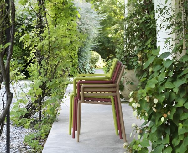 Sillón Doga apilados